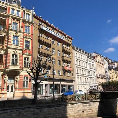 Riverside Apartment Karlovy Vary Kültér fotó