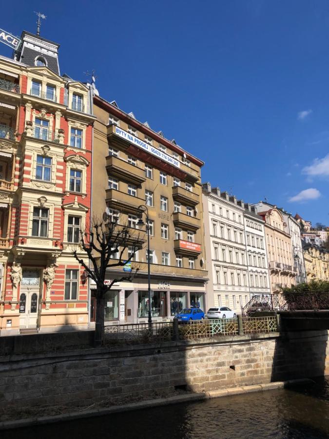 Riverside Apartment Karlovy Vary Kültér fotó